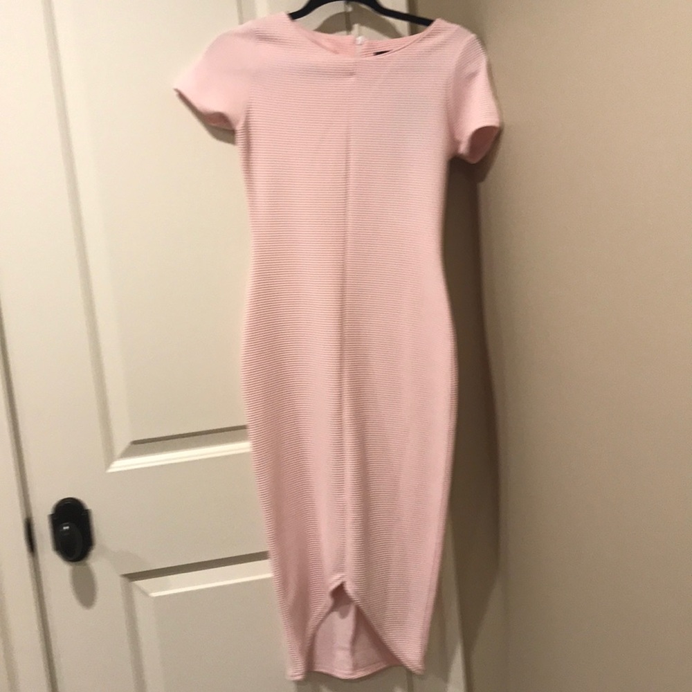 Long fitted pink hot number
